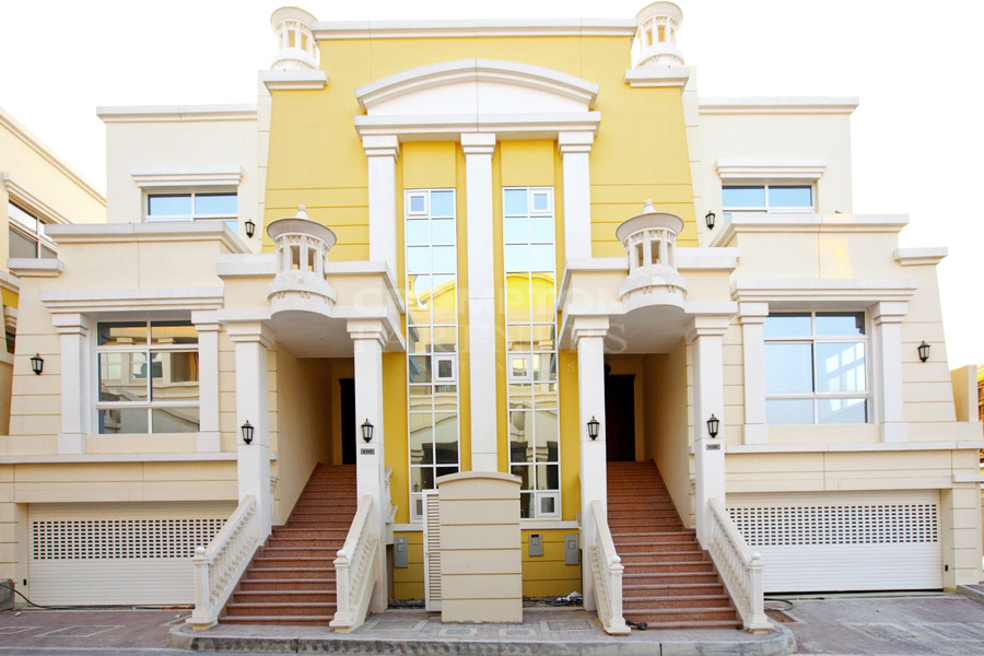 Outstanding | Classy Living | Spacious | Upcoming - Photo 4