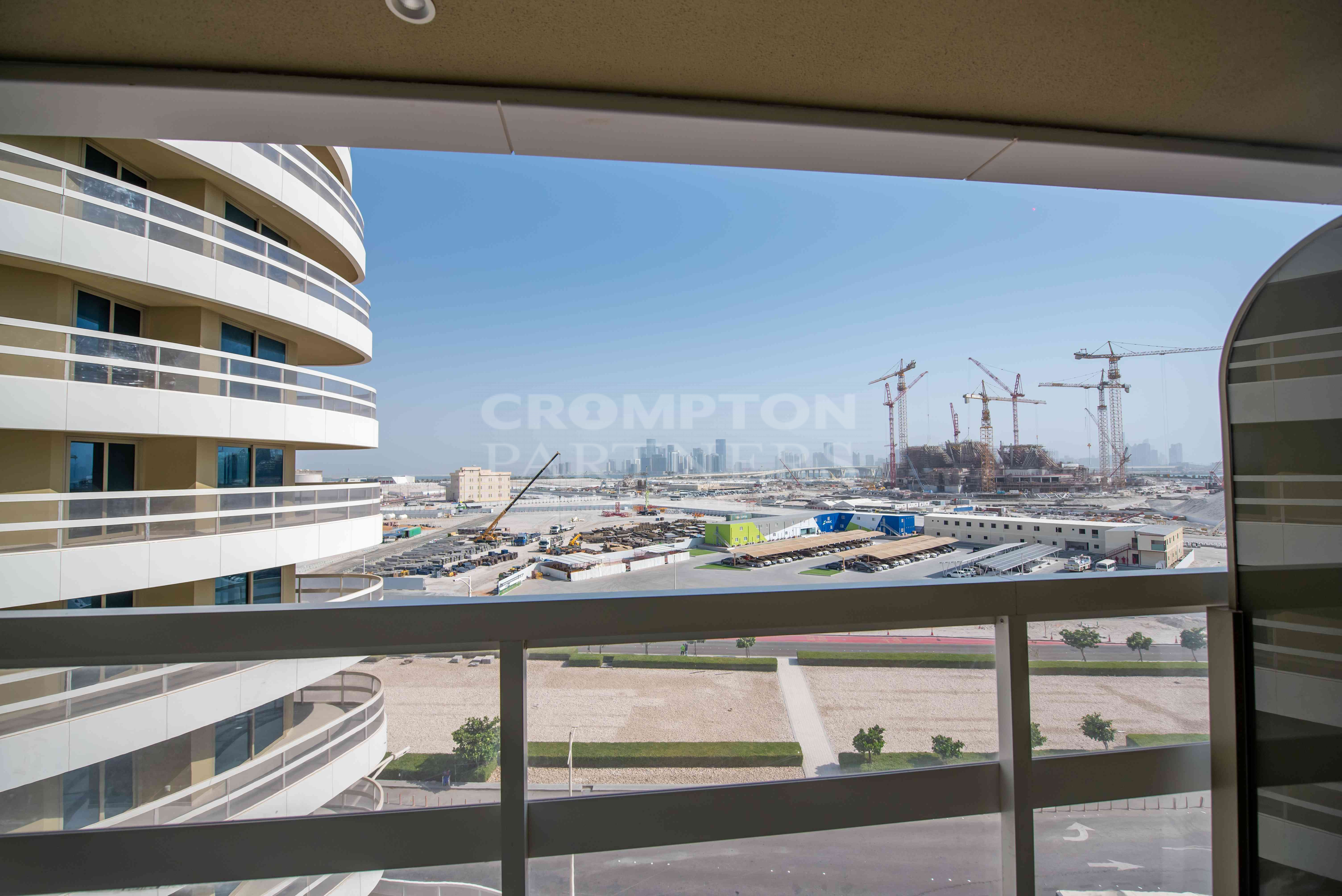 Lavish Living | Spacious 1BHK | Prime Location - Photo 4