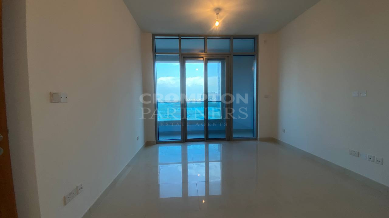 Modern | Prime Location | Vacant And Ready - Photo 4