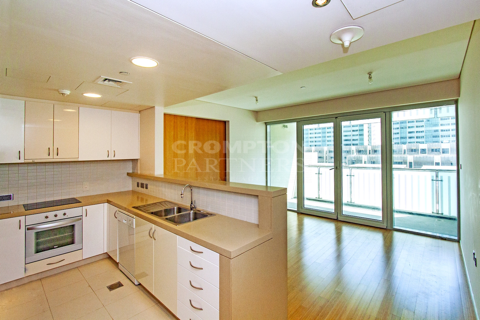Ready To Move In | Beach Access | Book Now - Photo 3