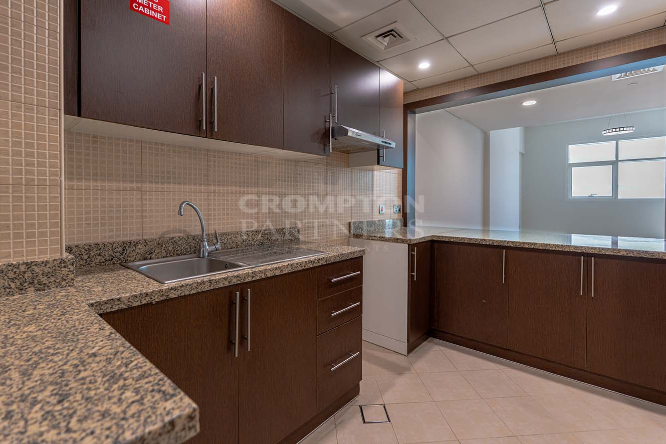 Exceptional | Vacant | Cozy | Inquire Now - Photo 5