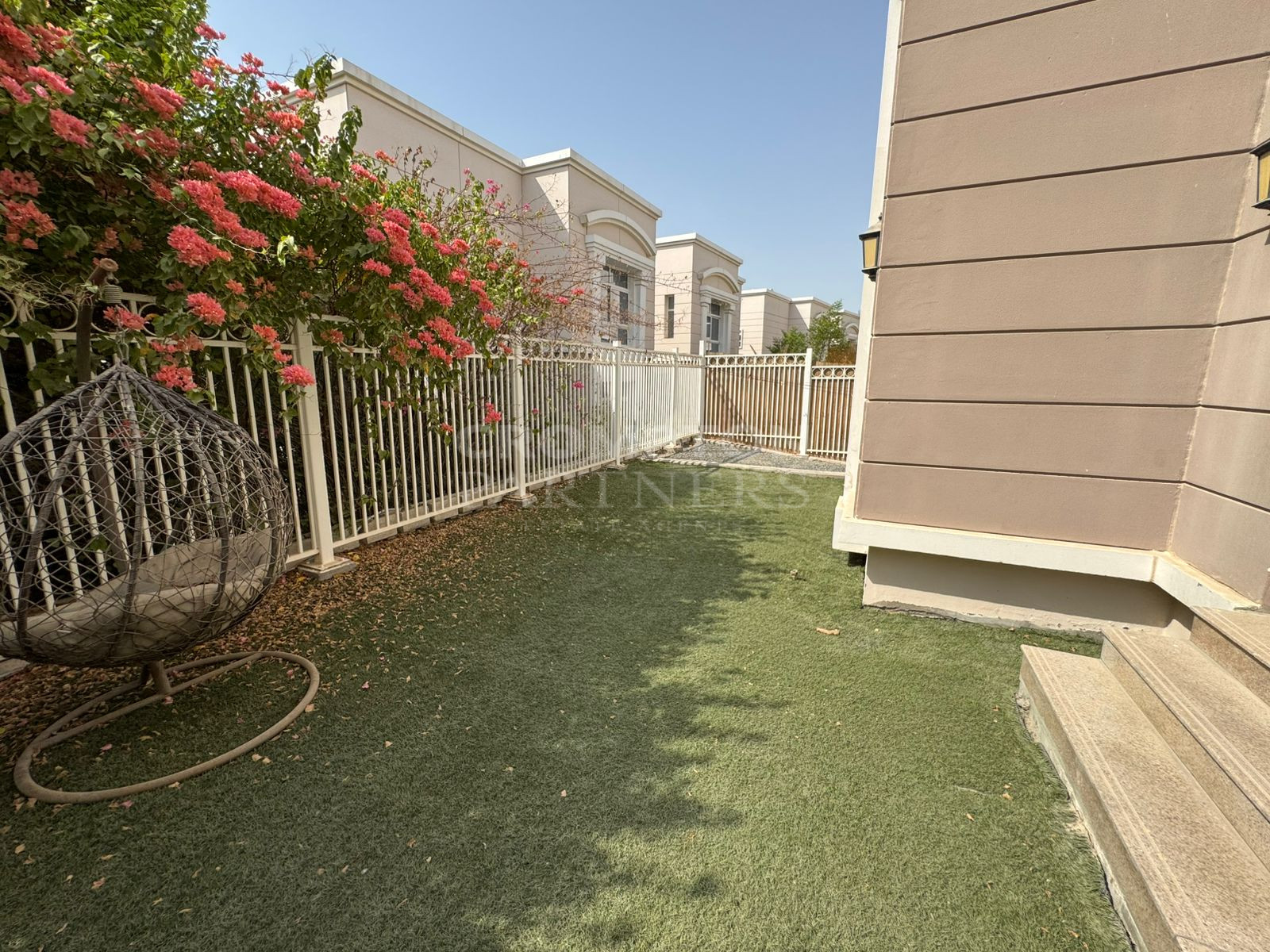 Corner | Semi Detached Villa | Vacant Now - Photo 2