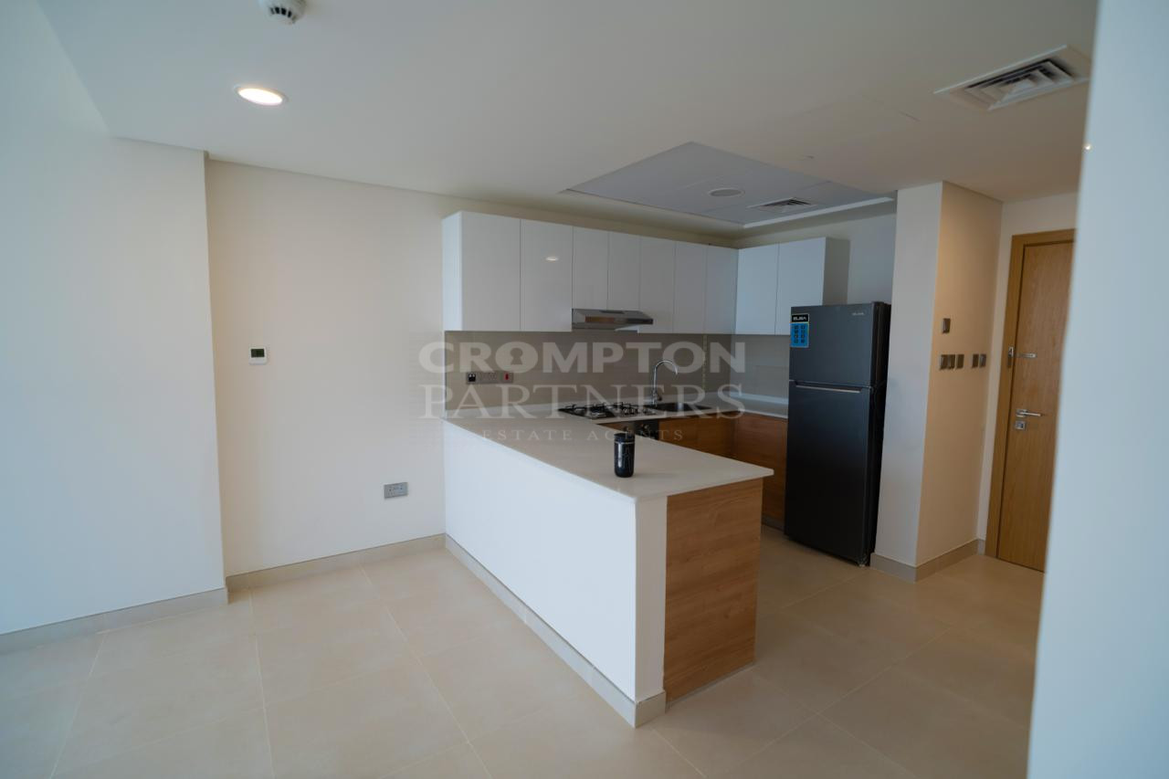 Luxurious Living | Prime Location | Upcoming - Photo 5
