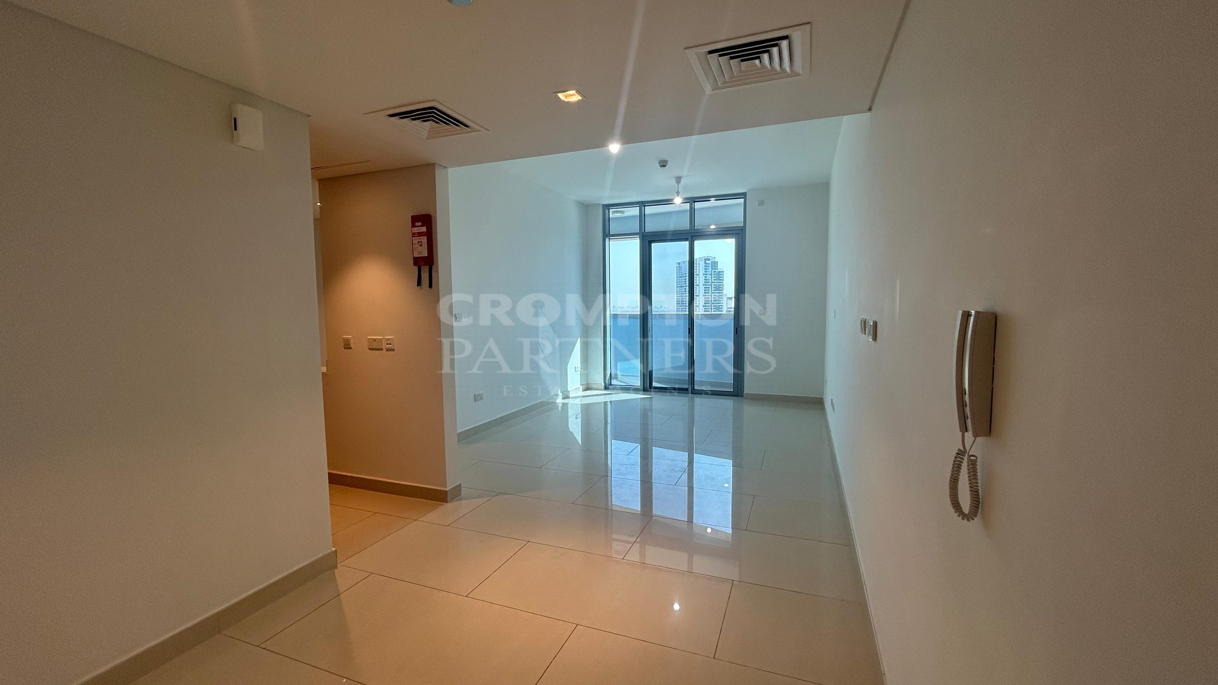 Baconly | Prime Location | Close to Al Reem Mall - Photo 3