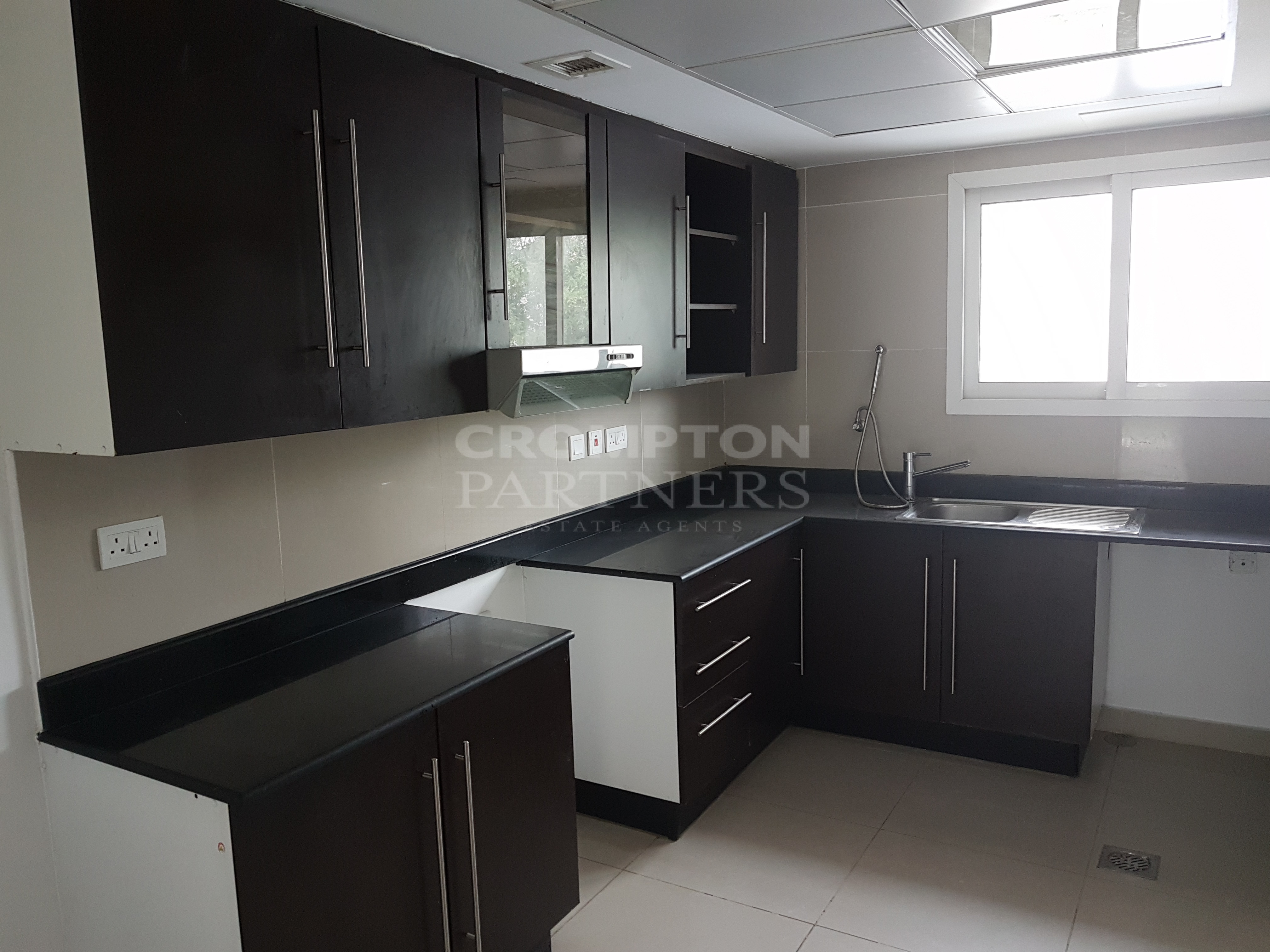 Single Row 5BR Villa | Road View | Swimming Pool - Photo 3