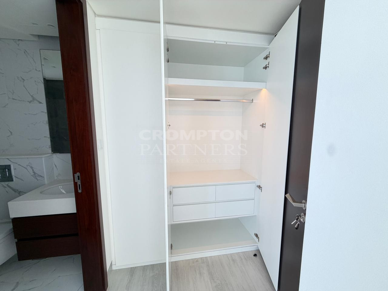 Premium Townhouse | Nad Al Dhabi | Prime Spot - Photo 5