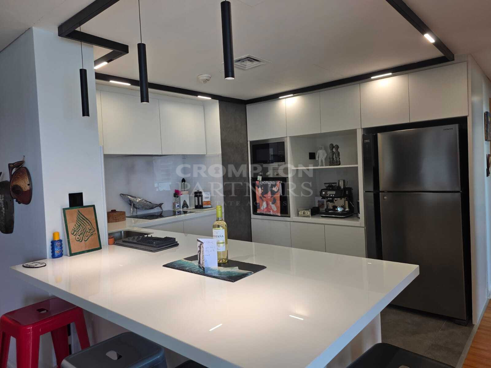 Vacant Unit|Fully Refurbished|Sea | Sunset view - Photo 5