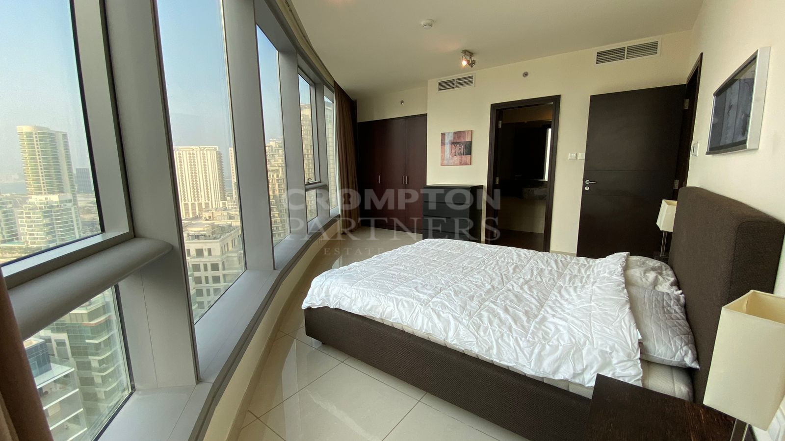 Fully Furnished | Maids Room | Vacant And Ready - Photo 4