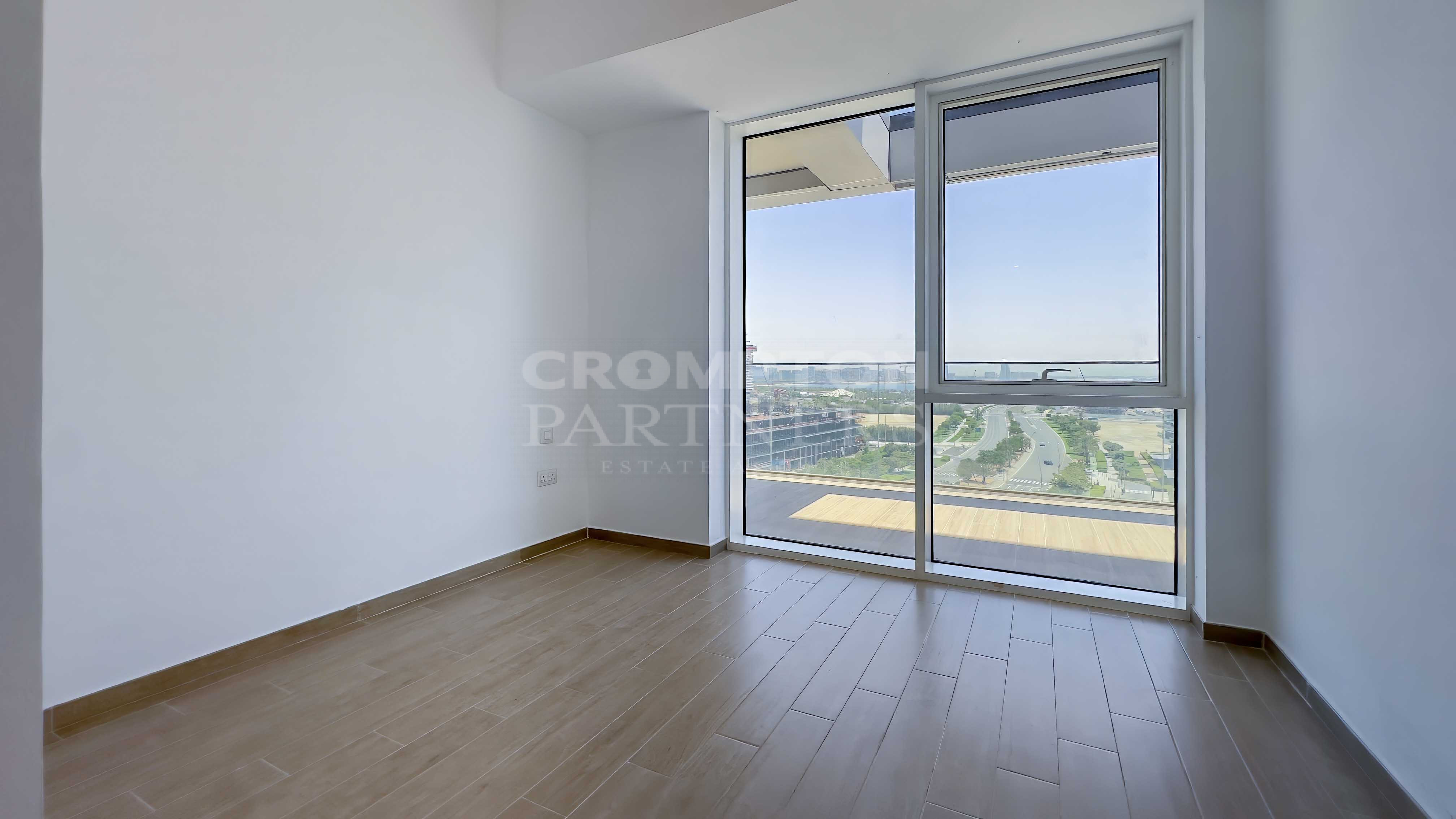 High Floor | Partial Sea view | Corner Unit - Photo 5