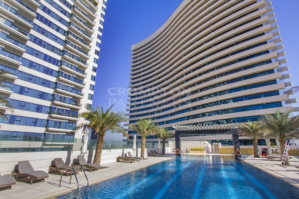 Prime 2BR| High Floor | Move-In Ready | The Waves