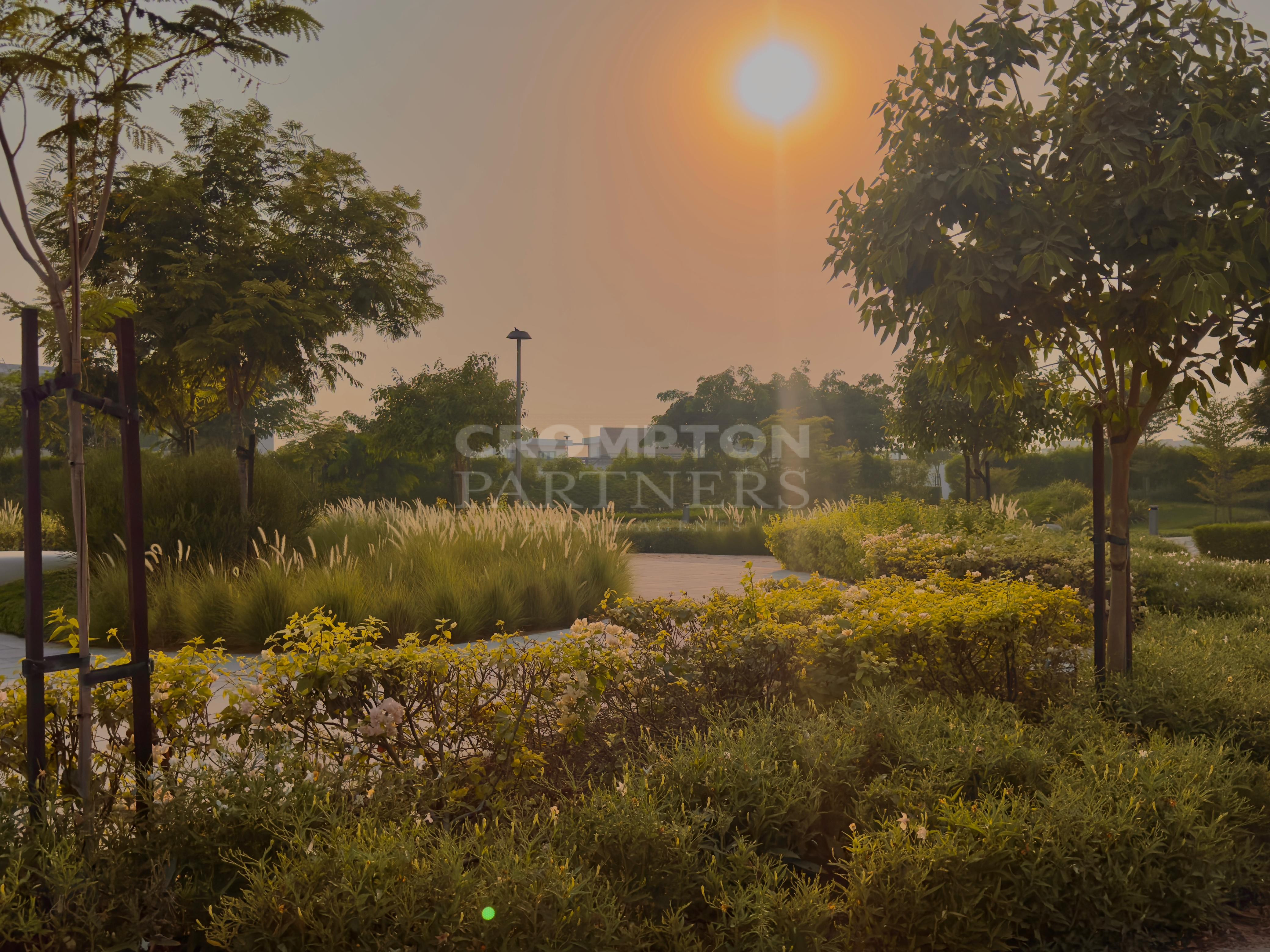 Sunset Park View | Best Landscaped Garden | New - Photo 5