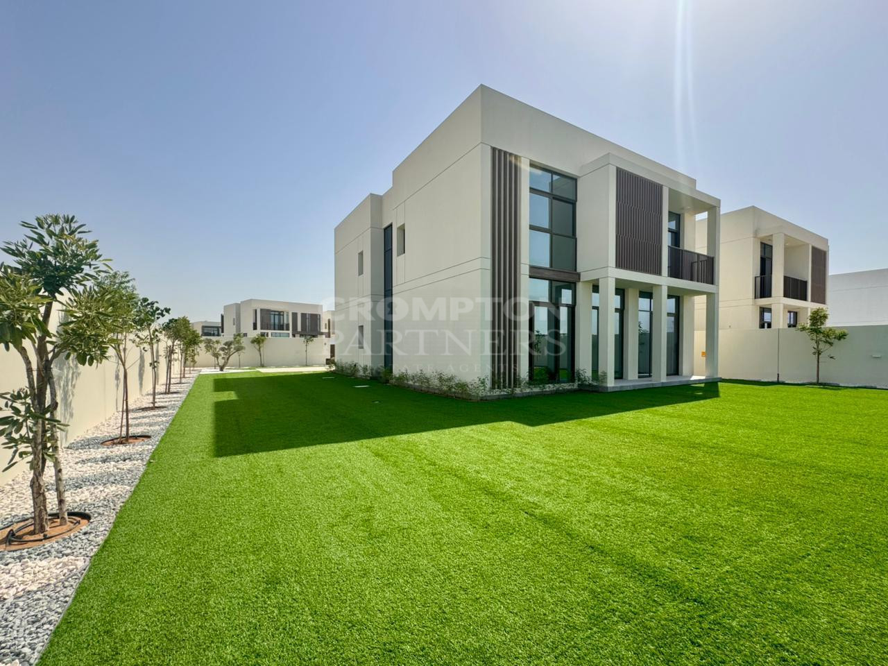 Excellent Family Home | With Maids | Prime Area