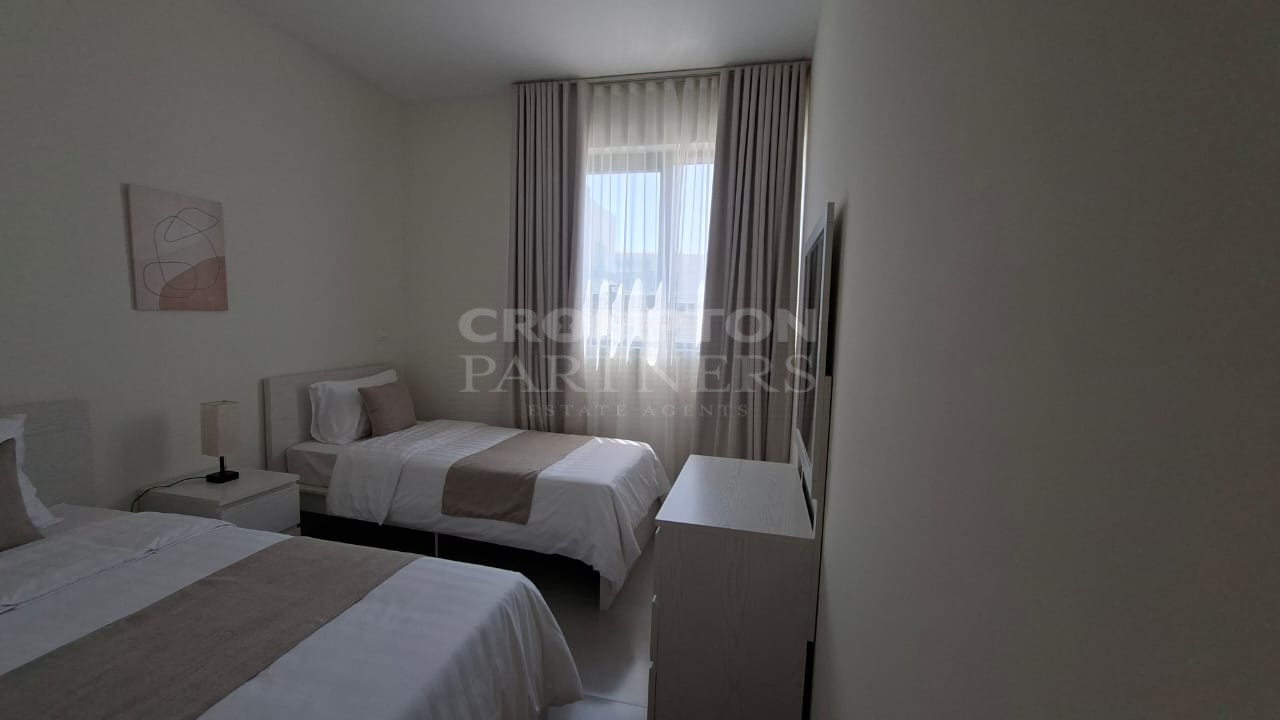 Utilities Included | Furnished | Vacant And Ready - Photo 3