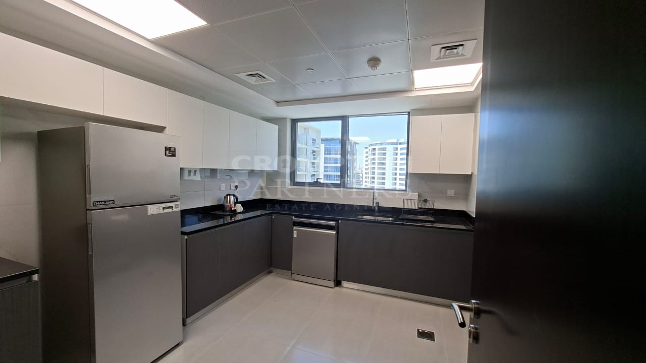 Utilities Included | Furnished | Vacant And Ready - Photo 2