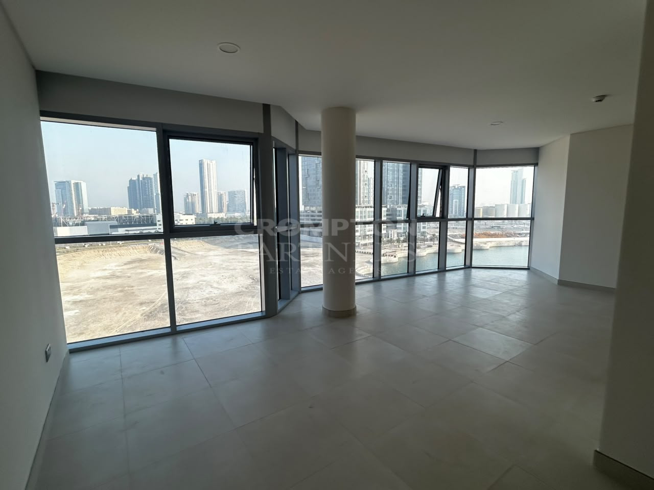 Actual Unit Photos | Large Layout | Vacant - Photo 3