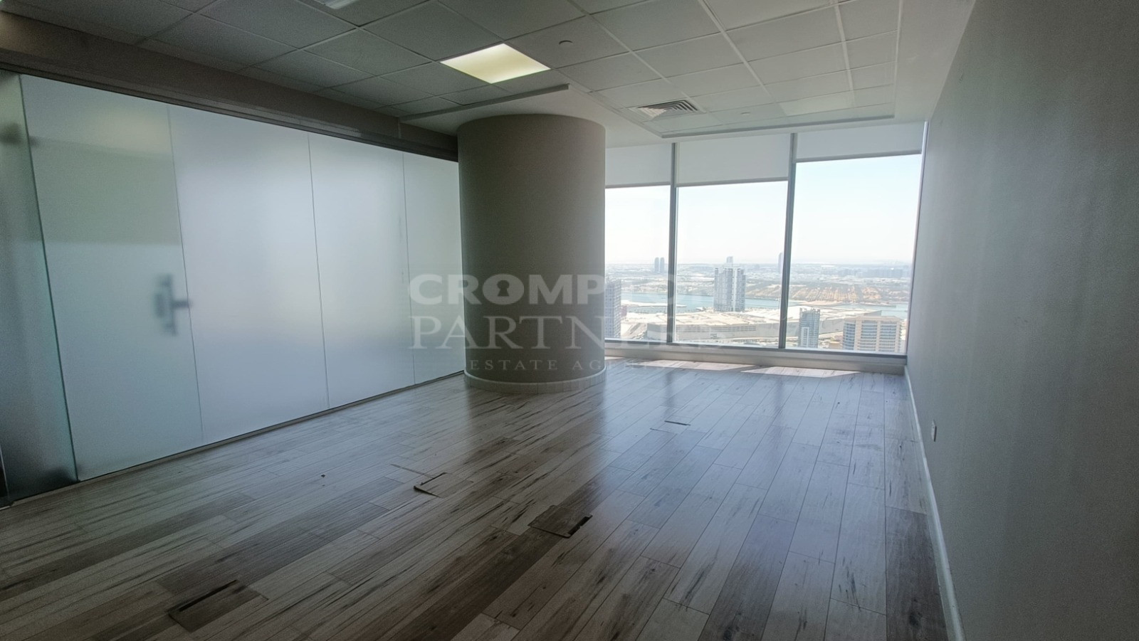 Fully Glass Partitions | Vacant | Fitted Office - Photo 3