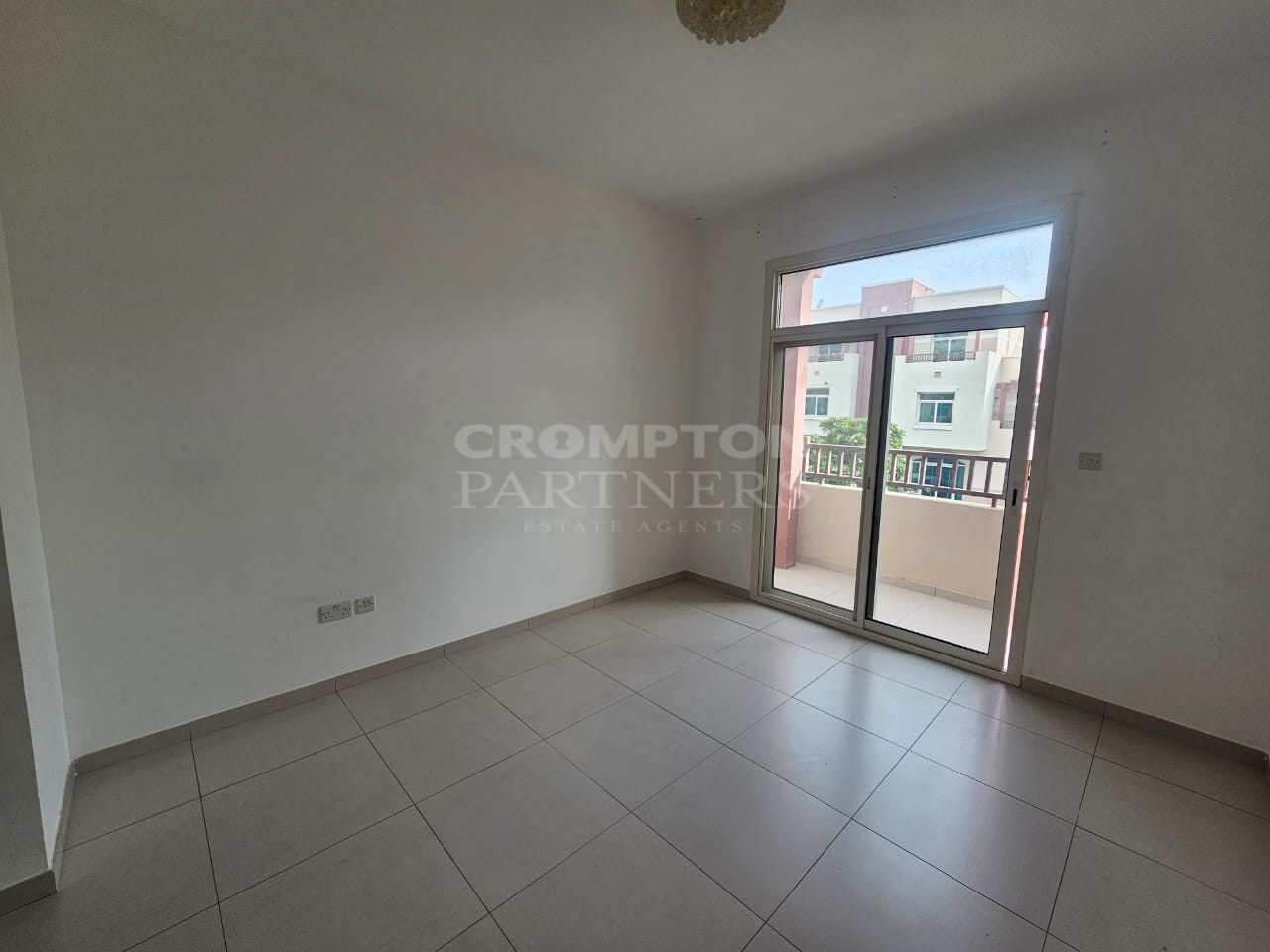Terrace Apartment | Garden Pool View | 1 Balcony - Photo 4