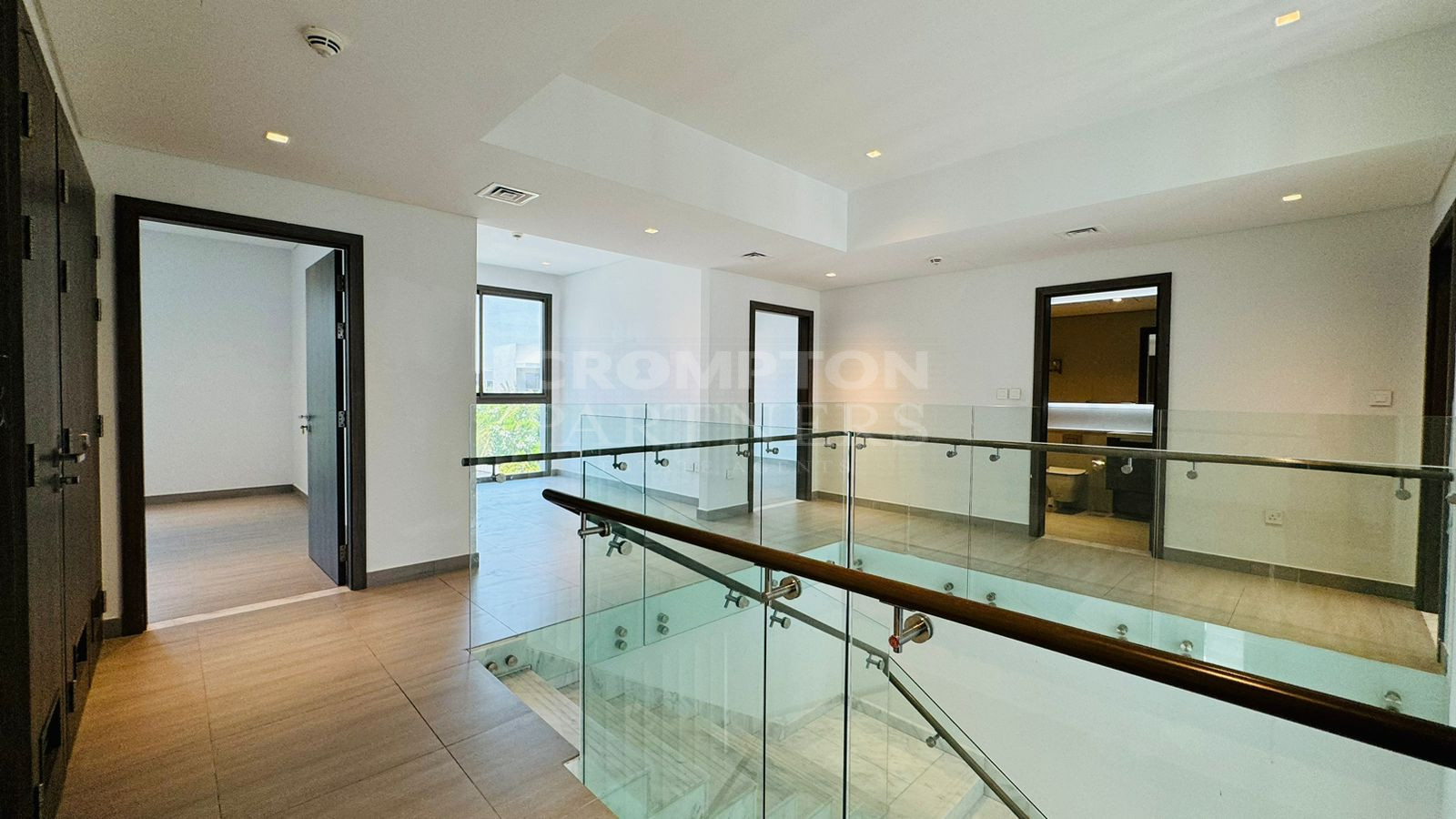 Ready To Move In | Spacious | Great Family Home - Photo 5