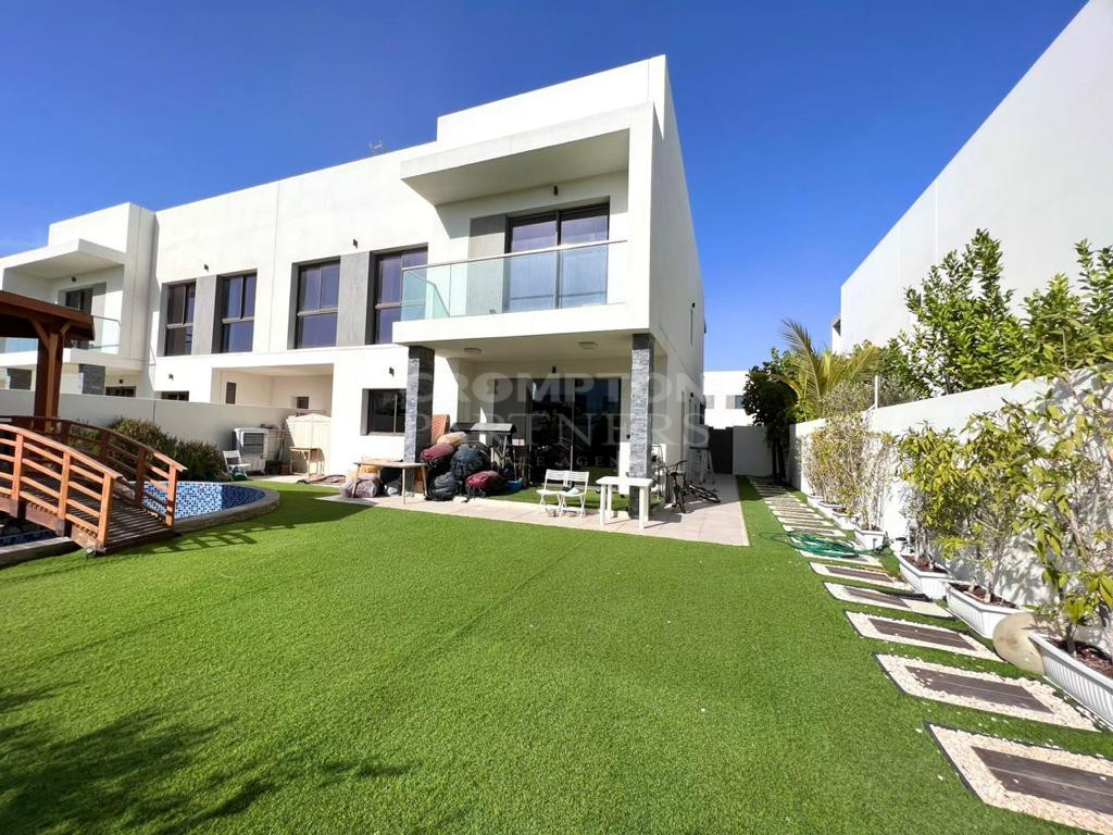 Ready To Move In | Spacious | Great Family Home - Photo 2