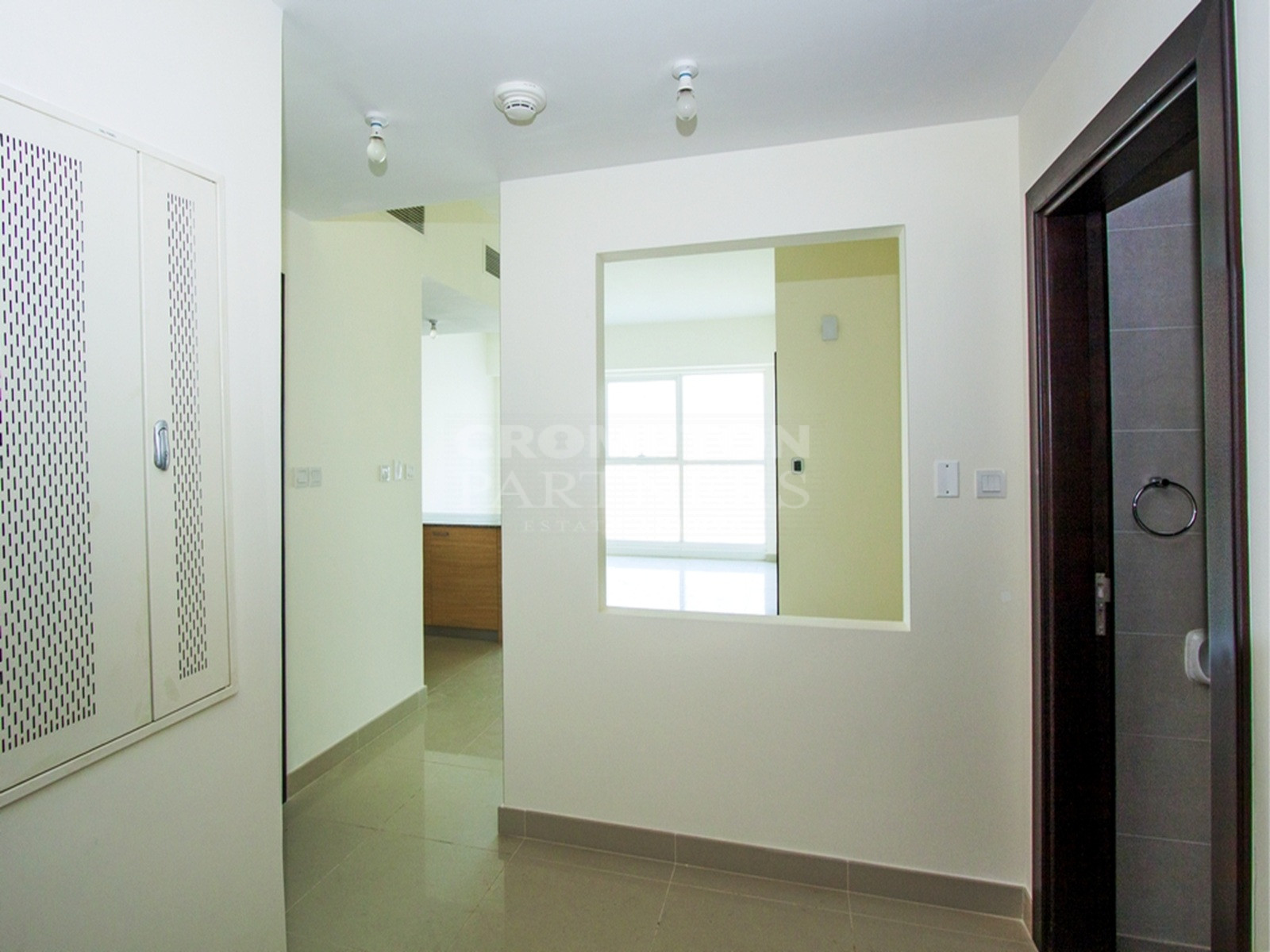 Prime 1BR | Exclusive High Floor | Investor Deal - Photo 3