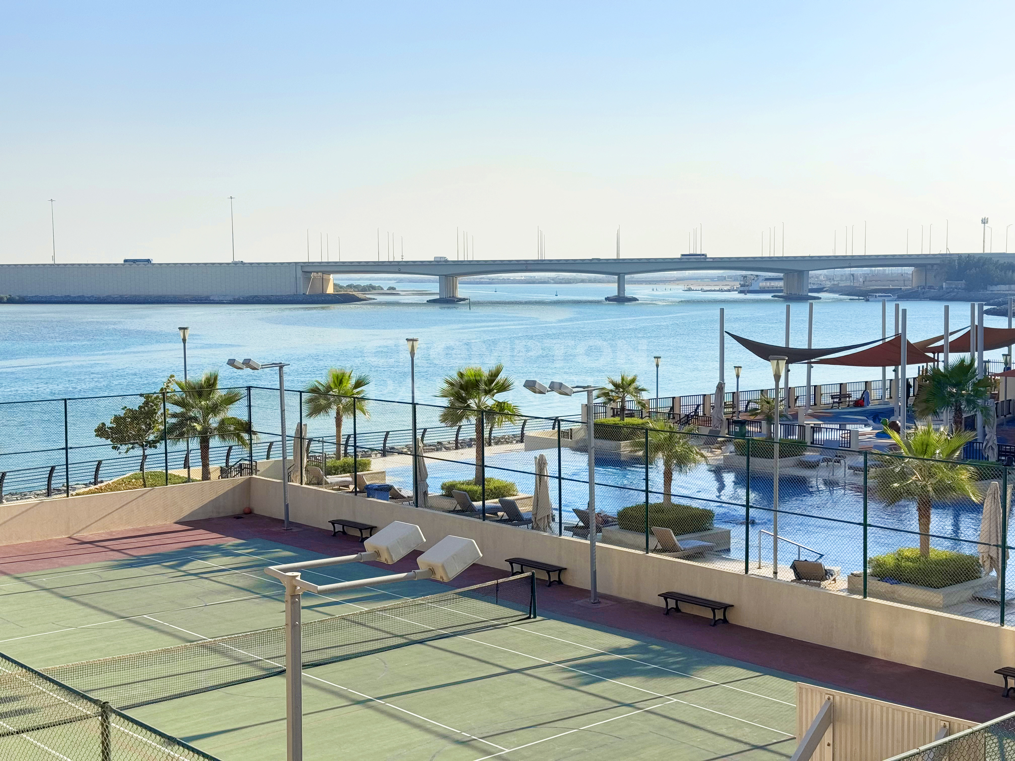 Private Access | Sea View | Maids | Vacant - Photo 2