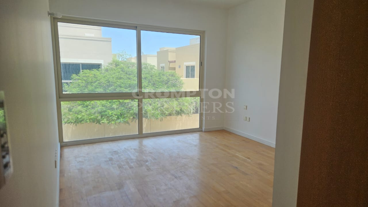 Private Pool | Spacious | Vacant | Garden - Photo 5