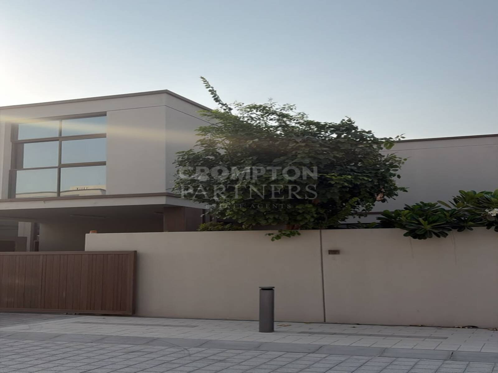 Landscaped Garden | Vacant | Square Type 3BR TH - Photo 2