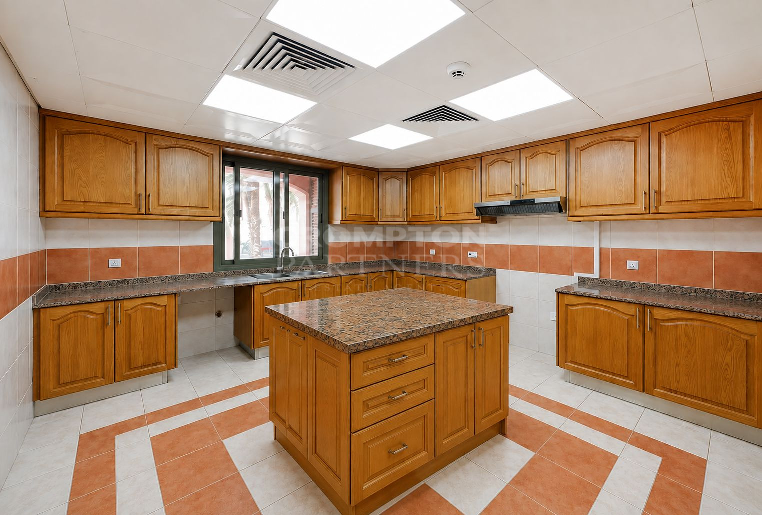 Exceptional | Spacious |Actual Photos Of The Unit - Photo 4