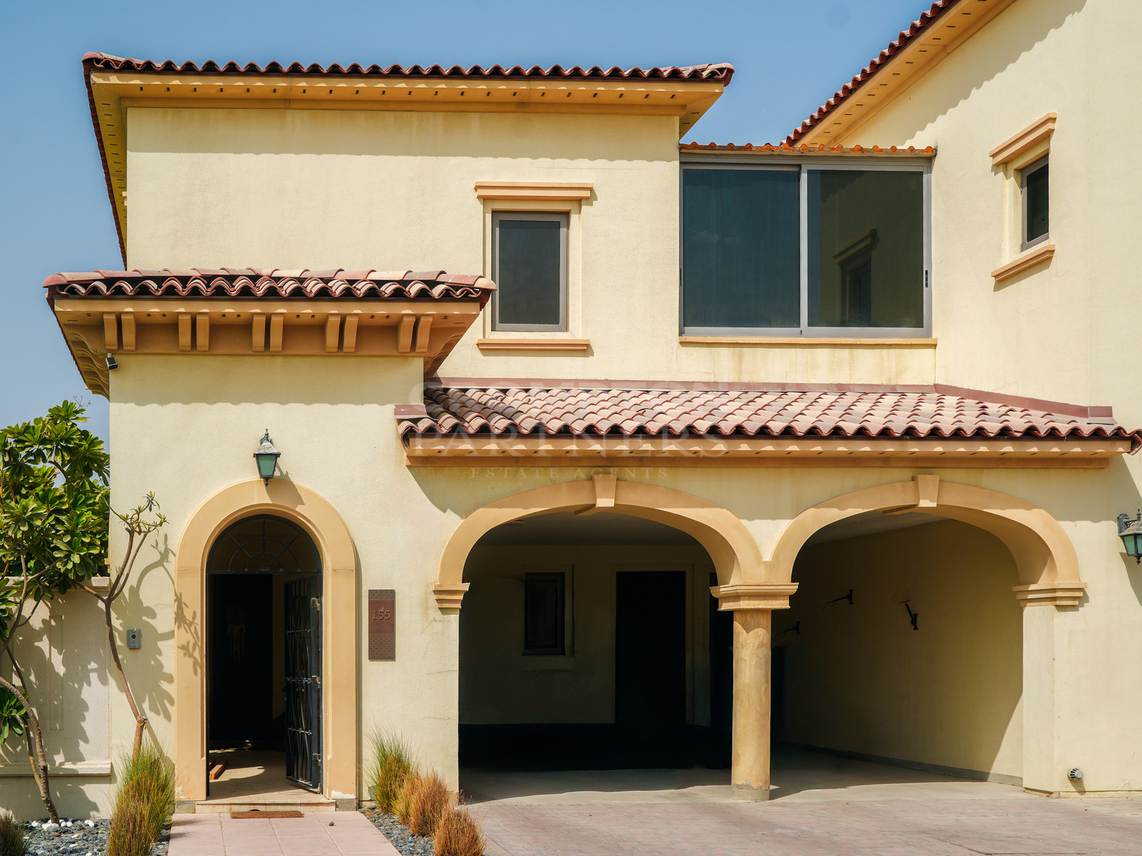 Mediterranean 3BR Quadplex | Corner Unit | Vacant - Photo 2