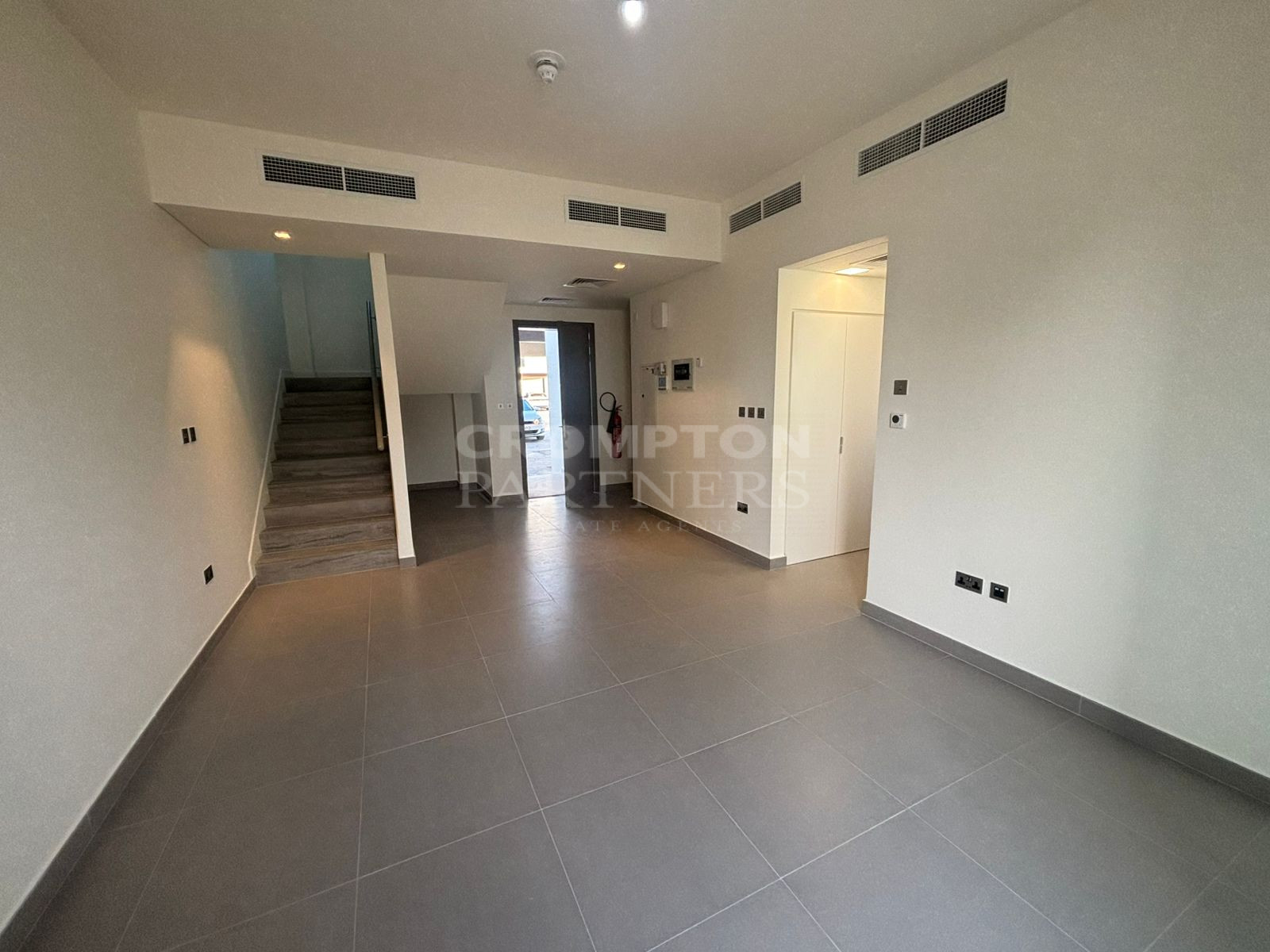Upgraded Unit | Owner Occupied | Noya Viva