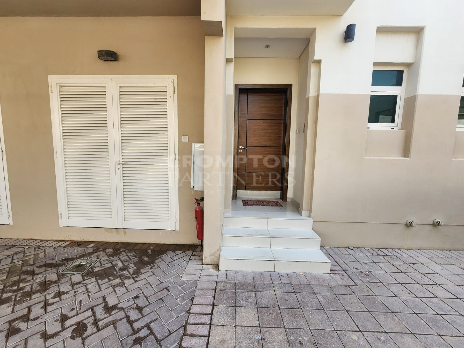 Pool View | Townhouse | Breeze |Prime Location - Photo 3