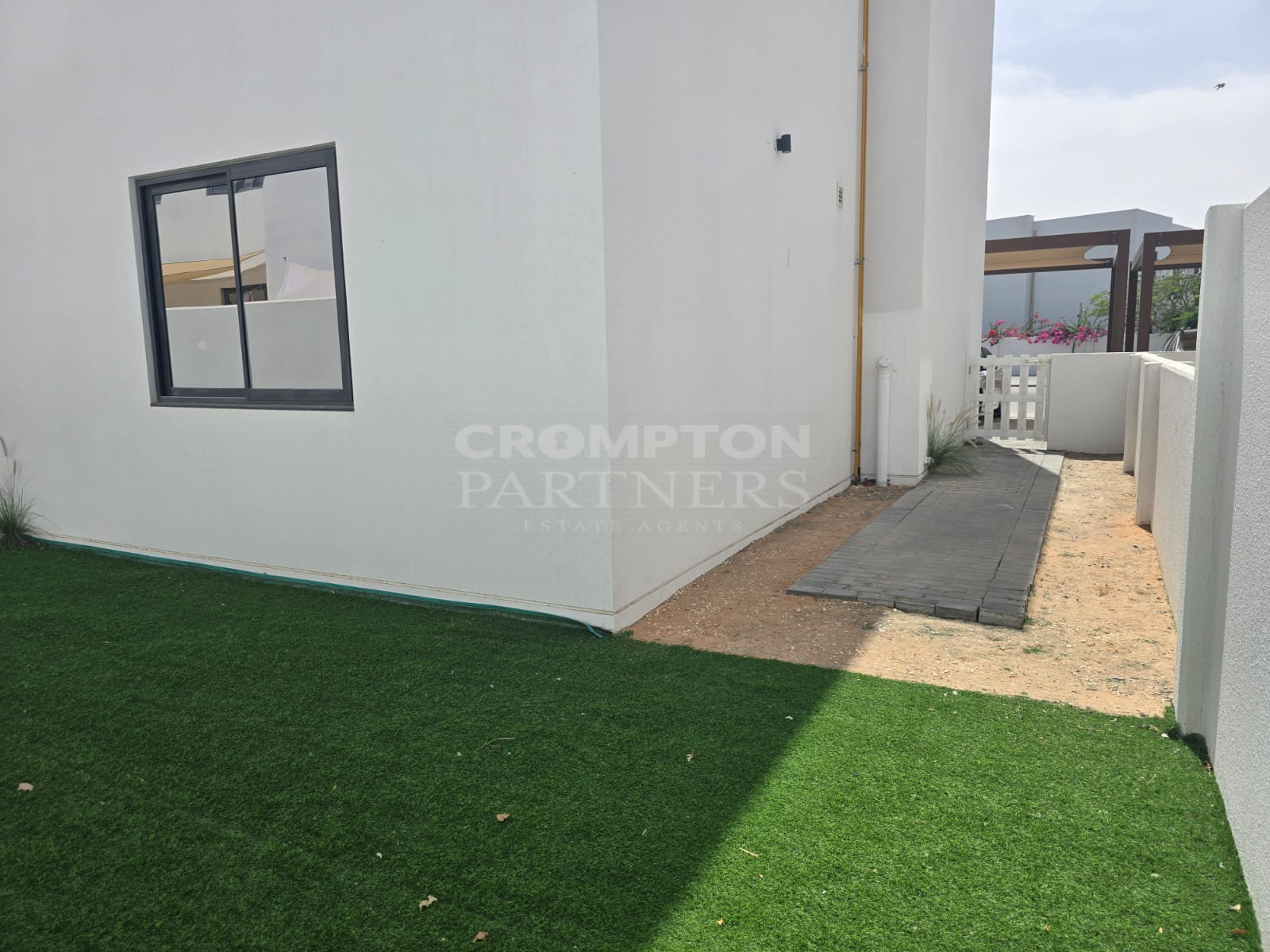 Ghadeer Phase 2 | Ground Floor | Ready To Move - Photo 2