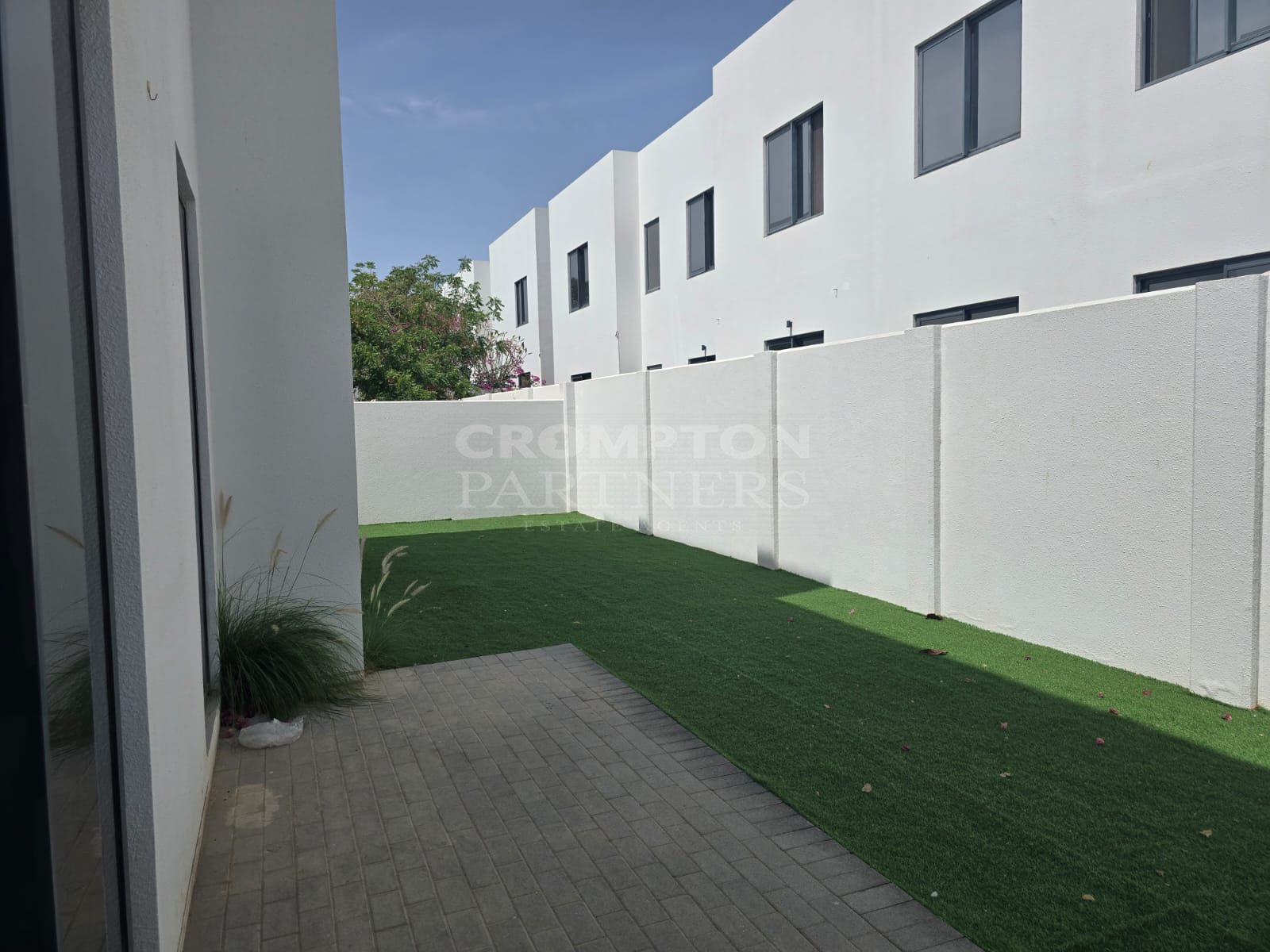 Ghadeer Phase 2 | Ground Floor | Ready To Move - Photo 3