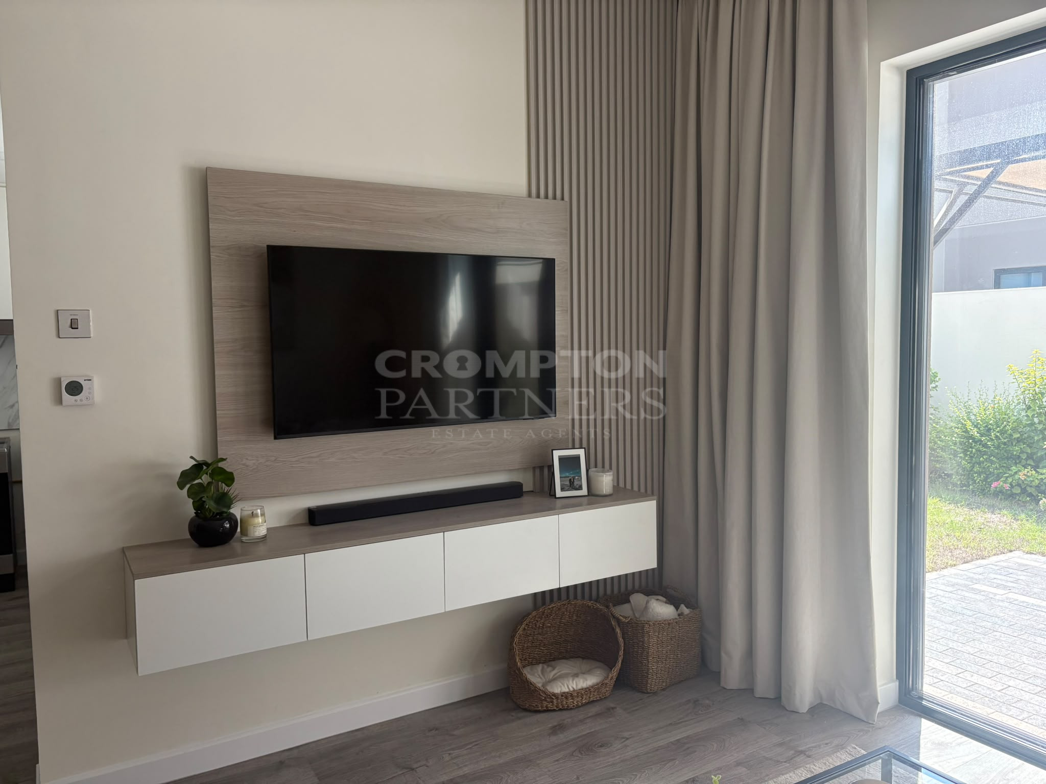 Upgraded Unit | Owner Occupied | Noya Viva - Photo 3