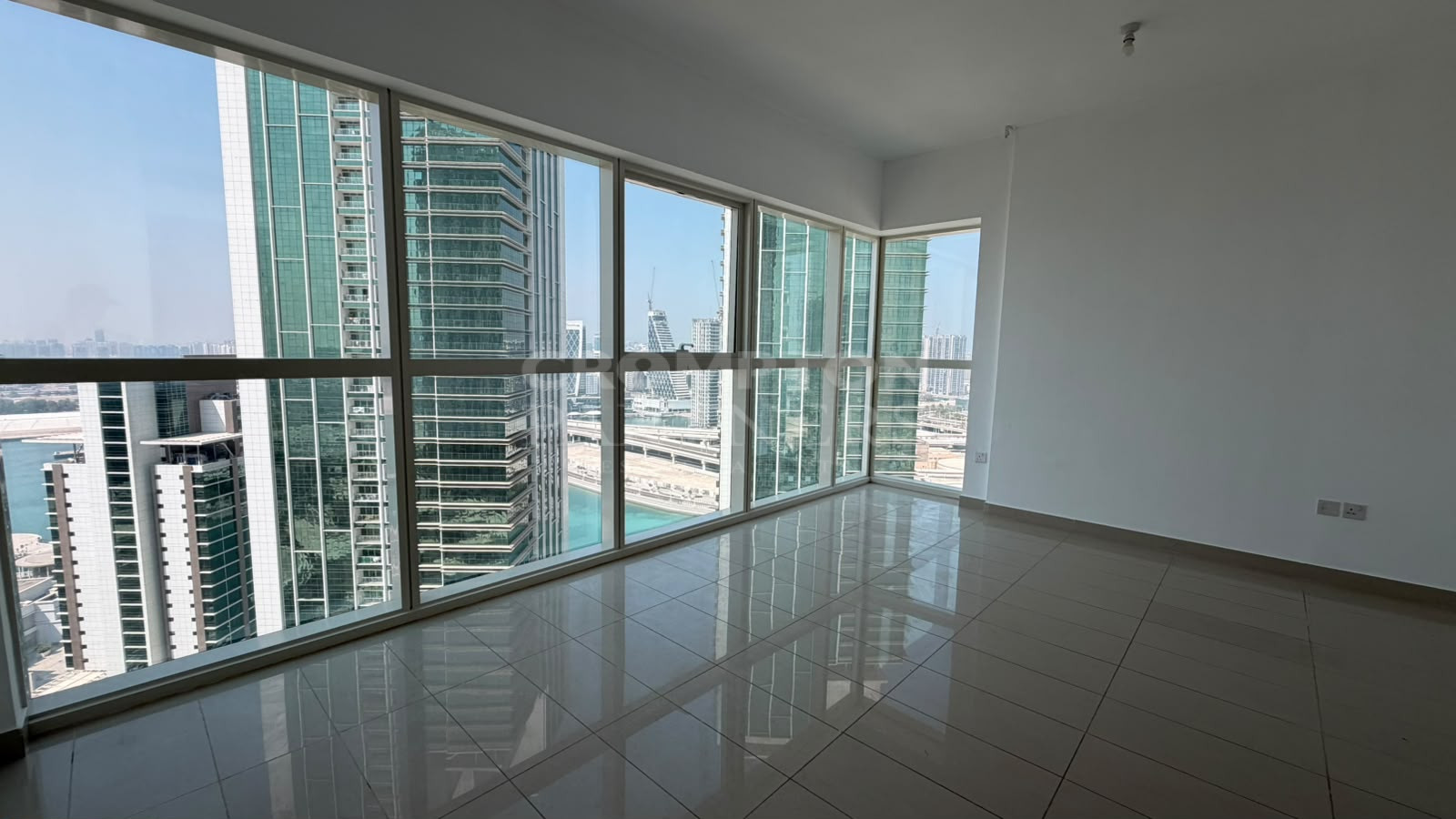 High Floor | Actual Unit Photos |Vacant And Ready