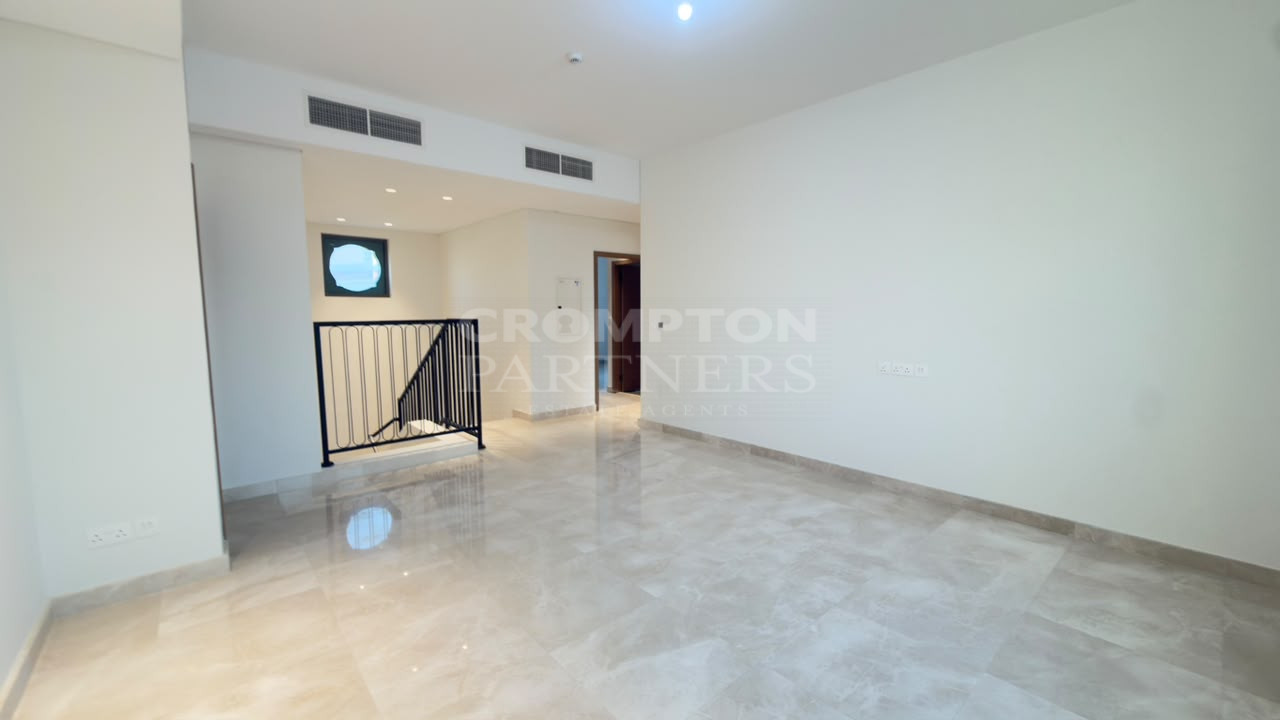 Spacious 4BR Villa|With Maid’s Room|Vacant - Photo 4