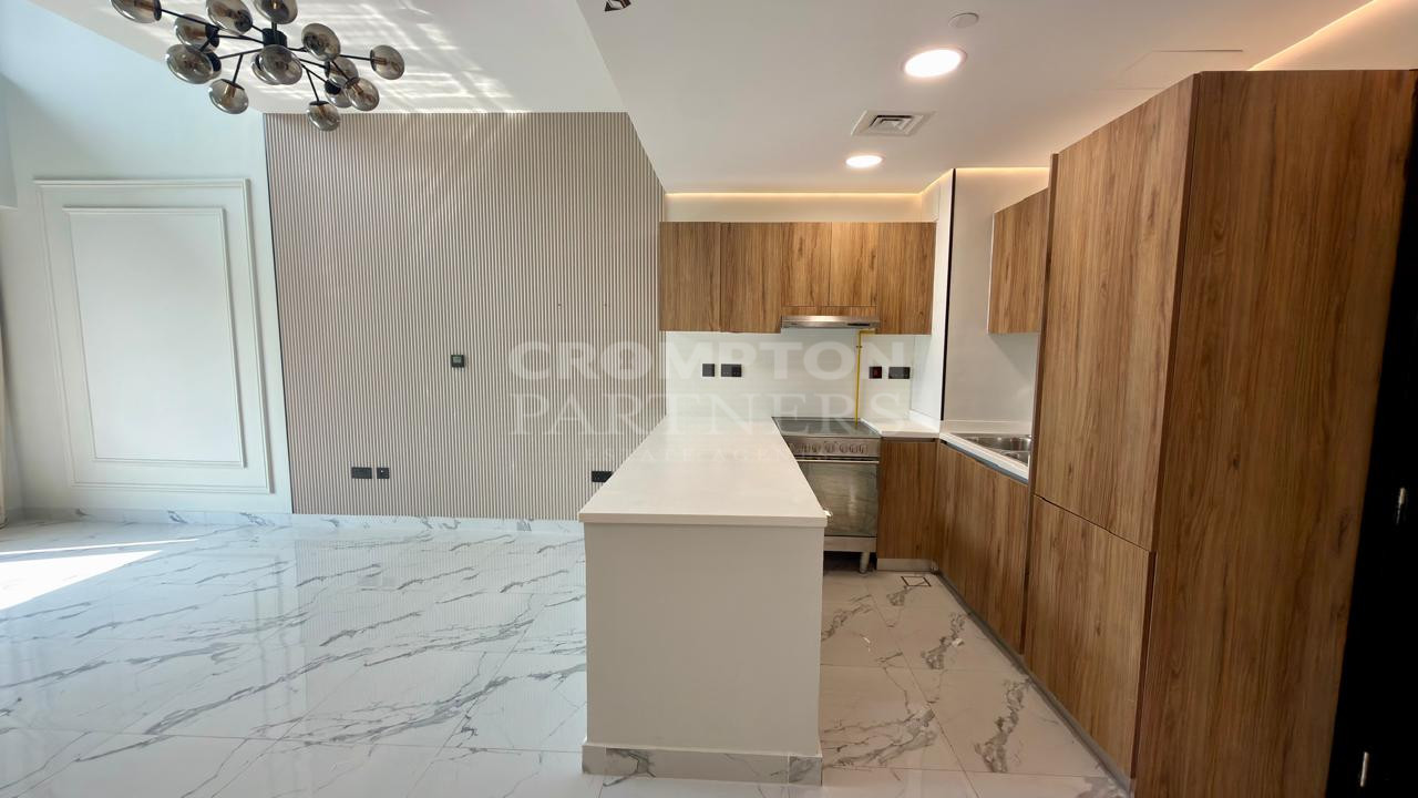 Duplex | Spacious | Ready To Move In | Call Now - Photo 5
