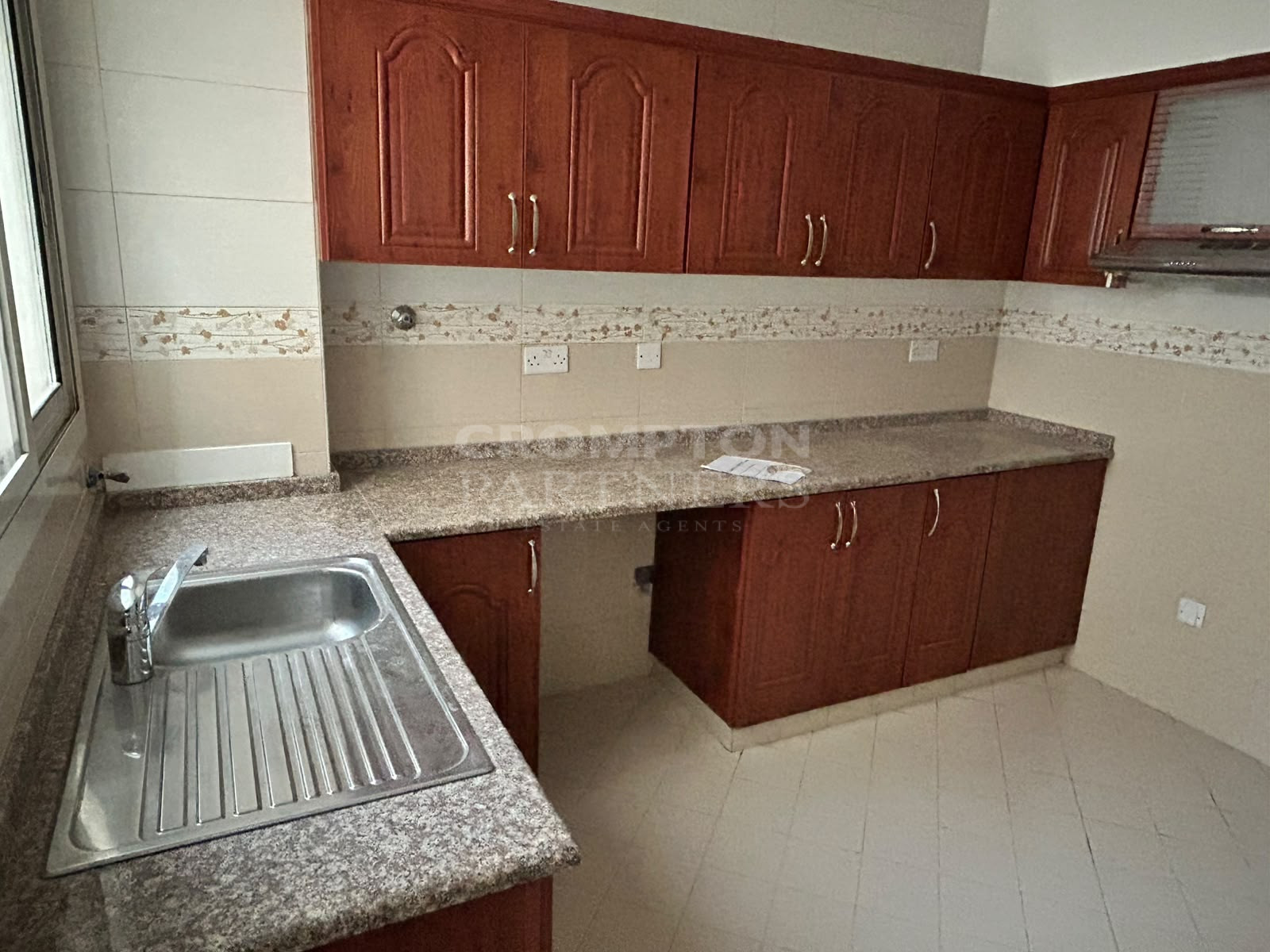 Great Family Home | Best Location | Vacant Now - Photo 3