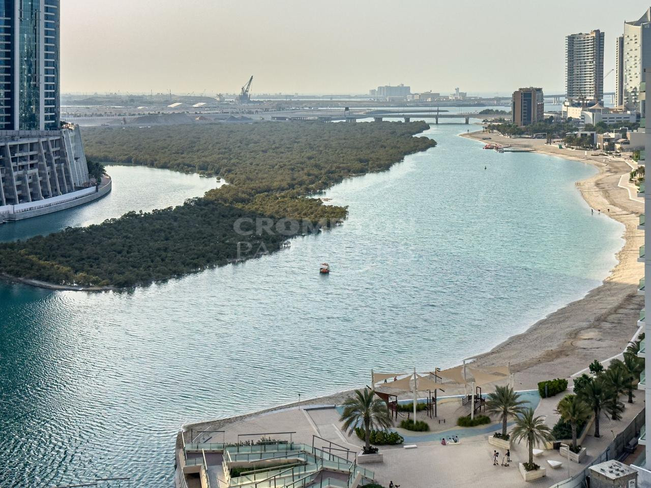 Fully Furnished | Actual Photos | Water Views - Photo 2