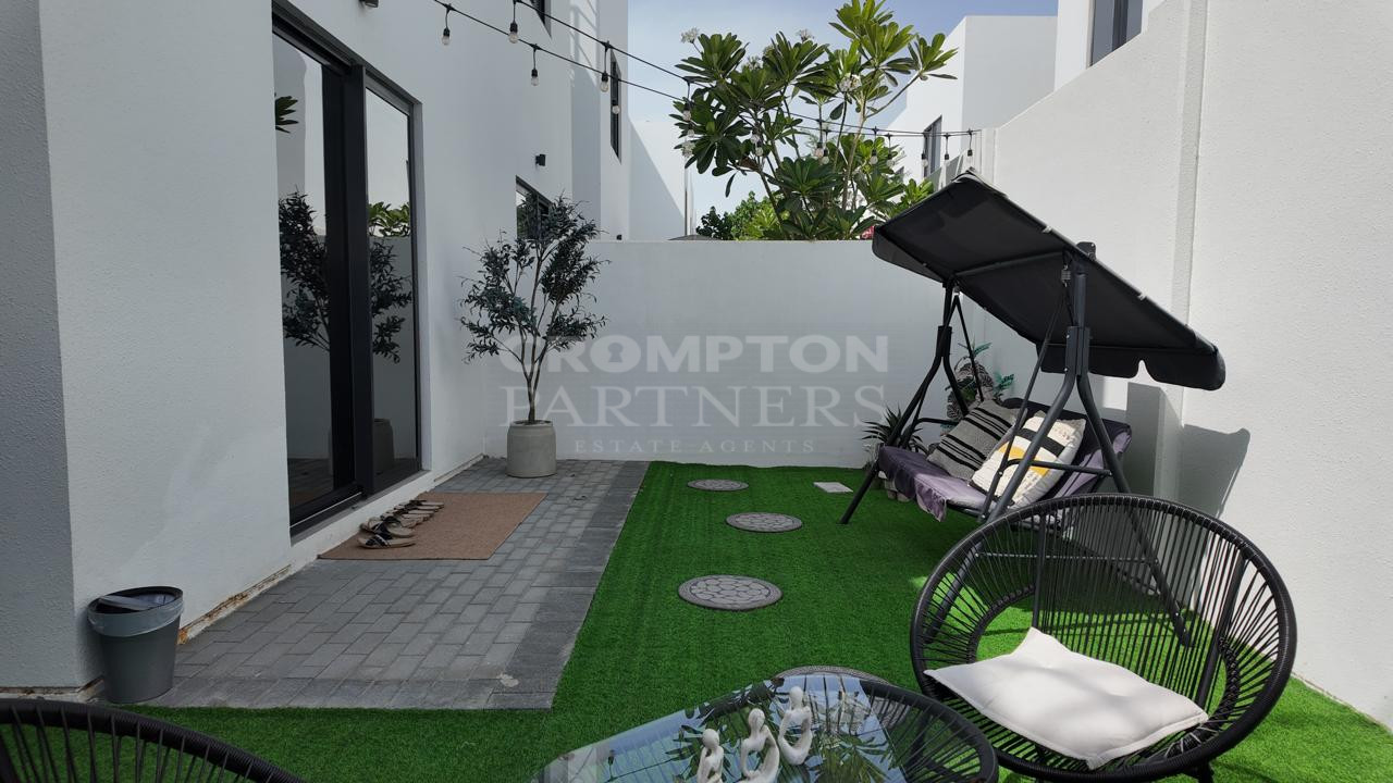 Owner Occupied | Fully Furnished | Ready To Move - Photo 4