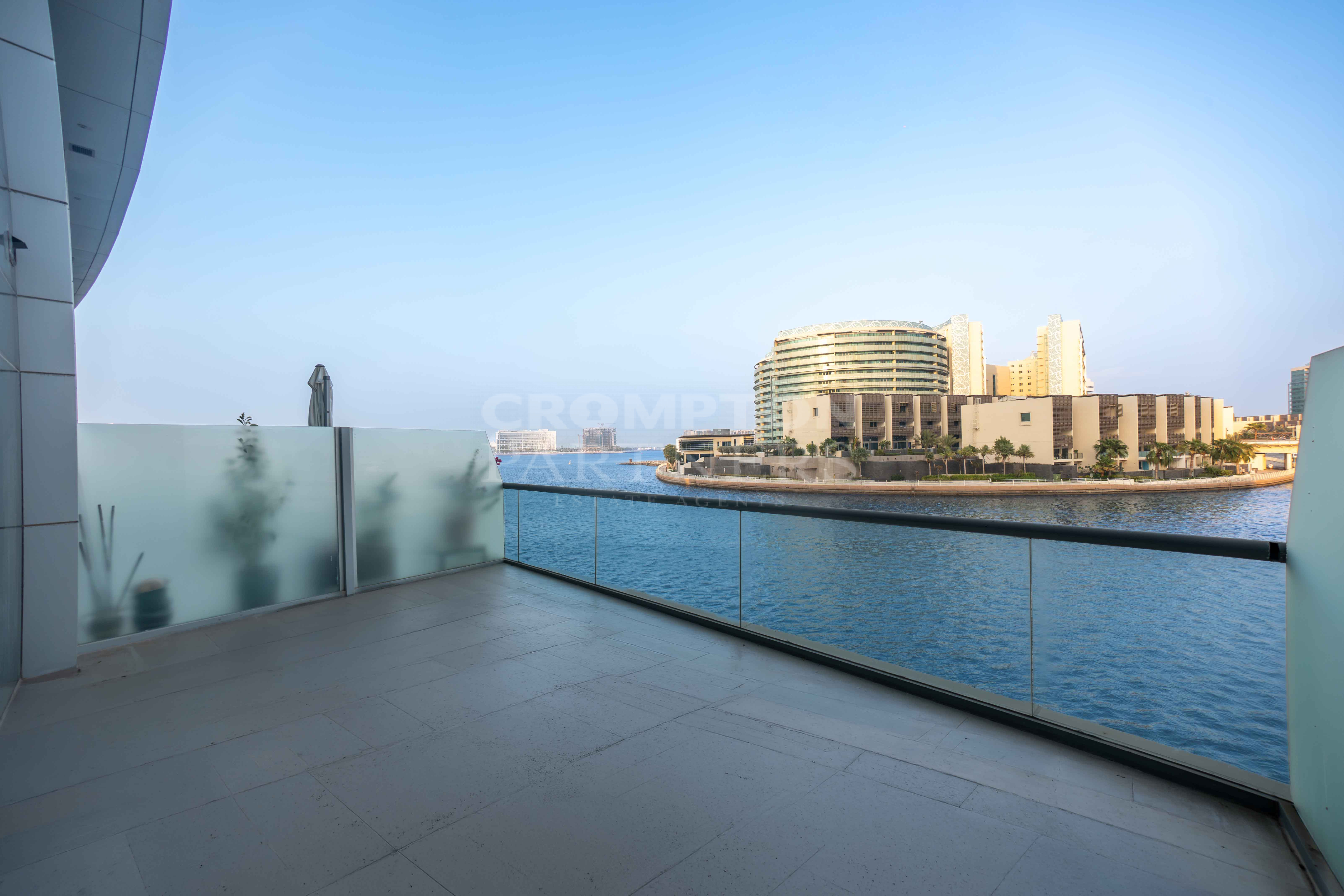 Full Sea View | VACANT | Renovated | Duplex - Photo 3