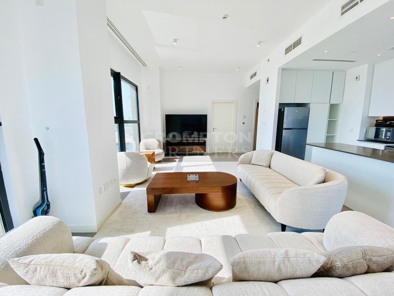 Mesmerizing | Furnished | Sea Views | Vacant
