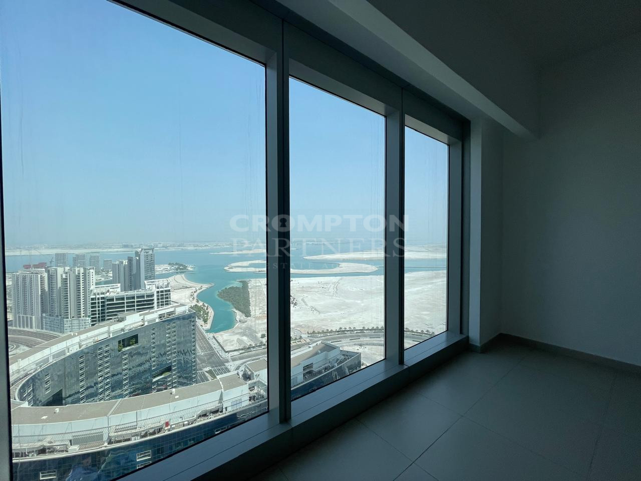 High Floor | Vacant And Ready | Mesmerizing Views - Photo 2