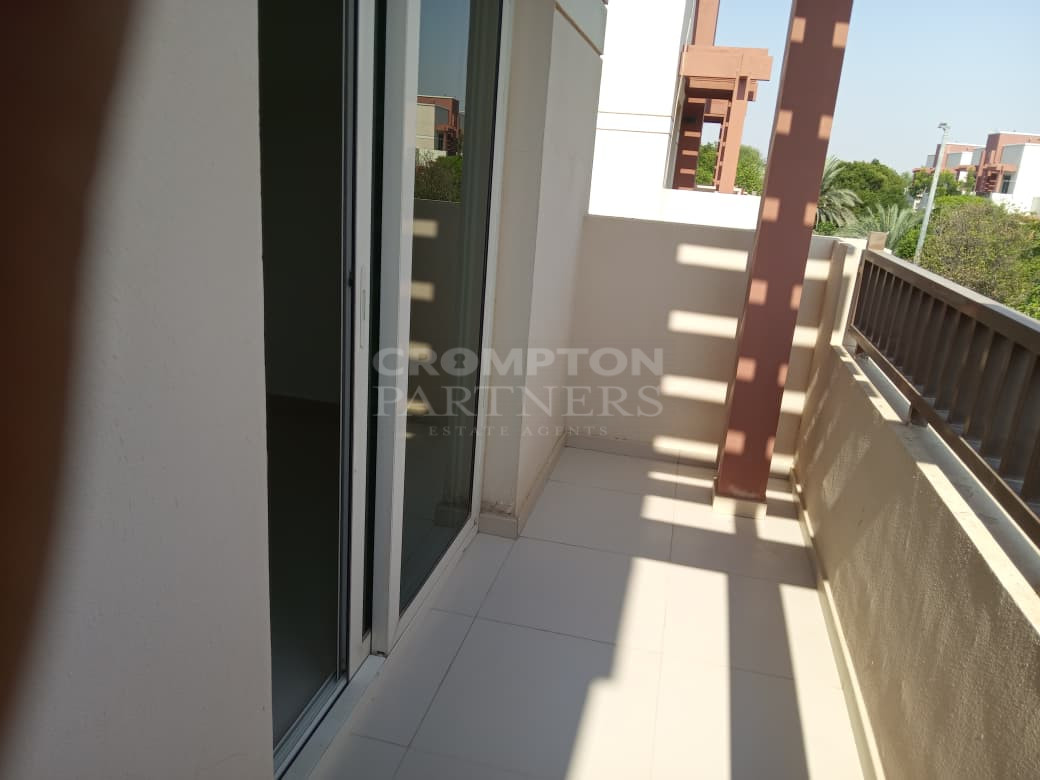 Terrace Studio | Waterfall | Well Maintained - Photo 3