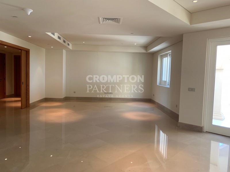 Lavish Living | Best Location | Spacious - Photo 5